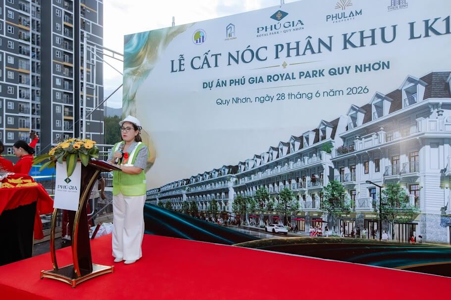 Cất nóc phân khu LK01 Phú Gia Royal Park Quy Nhơn – Dấu mốc quan trọng trên hành trình hoàn thiện đô thị mới - Hình 2